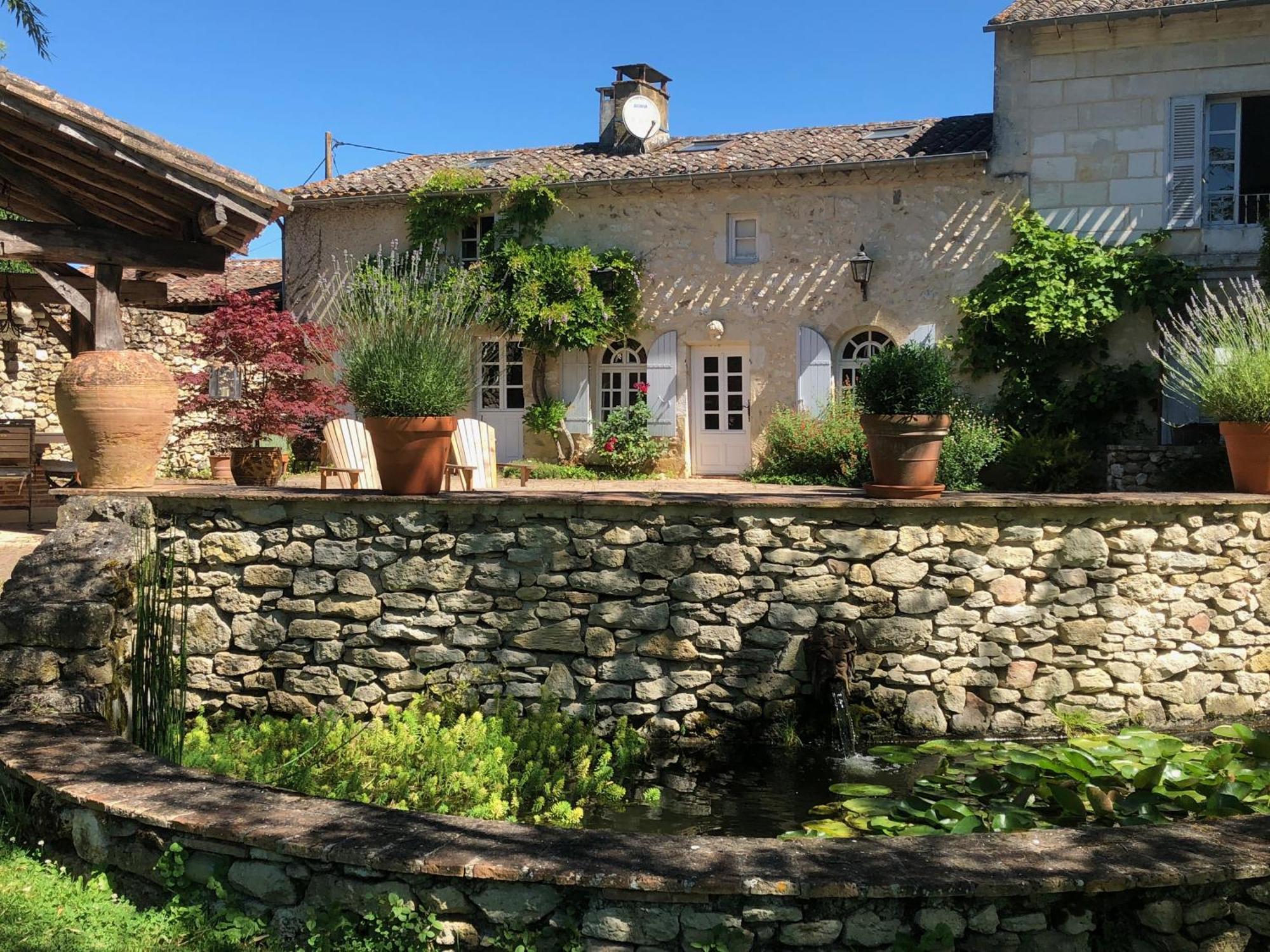 Domaine Des Monges Bed & Breakfast Saint-Seurin-de-Prats Luaran gambar